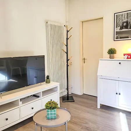 White Apt-1 By Interhome Apartment